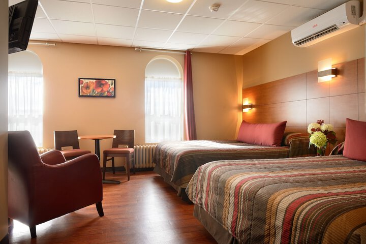 Room 17 of 32