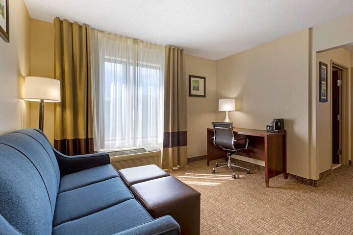 Room 18 of 35
