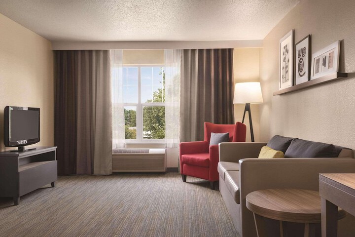 Room 15 of 27