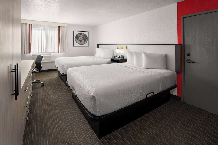 Room 35 of 45