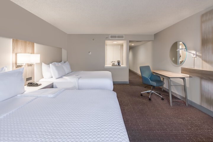 Room 46 of 83