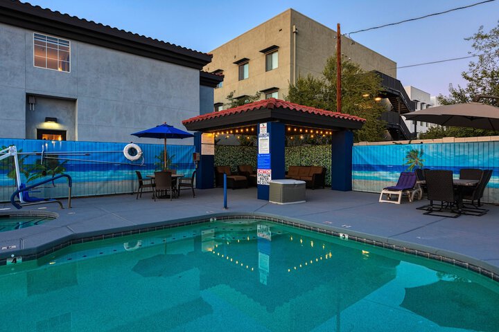 Pool 28 of 170