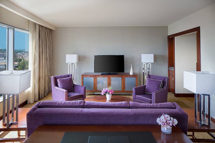 Room 46 of 150