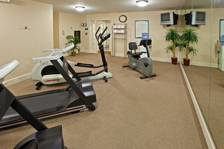 Staybridge Suites South Springfield by IHG