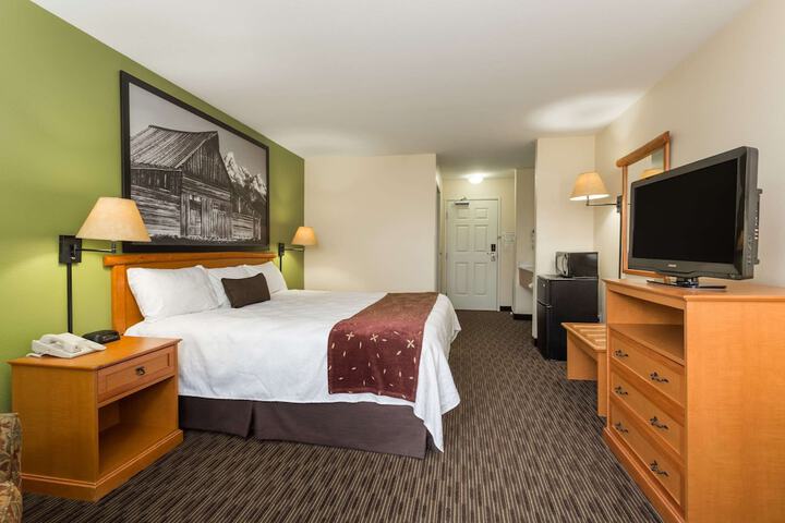 Room 16 of 20