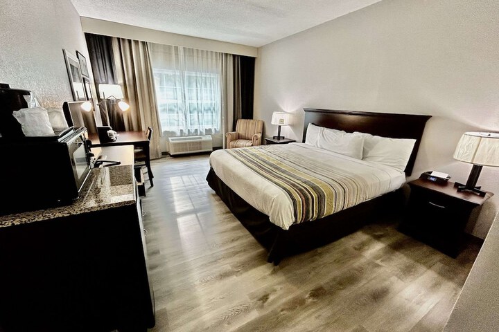 Room 54 of 67