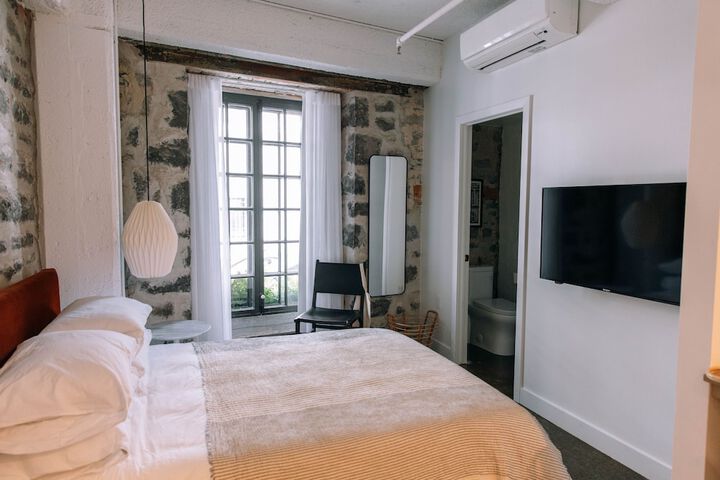 Room 88 of 142