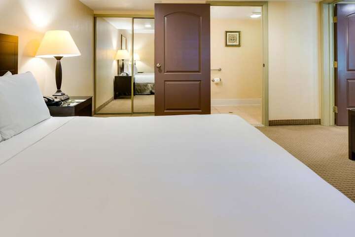 Room 49 of 65