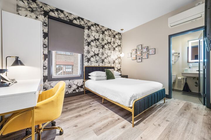 Room 20 of 51