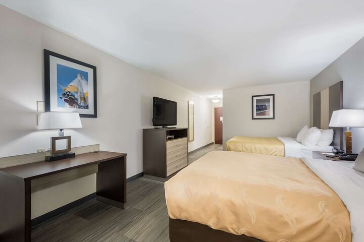 Room 19 of 36