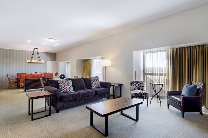 Room 42 of 64