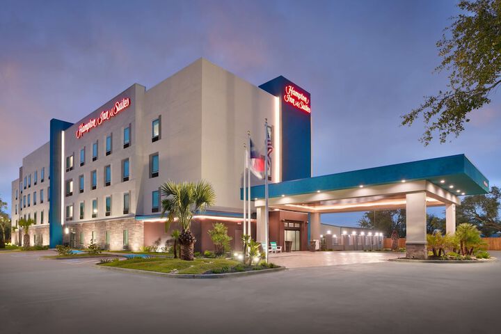 Hotel 6 of 48
