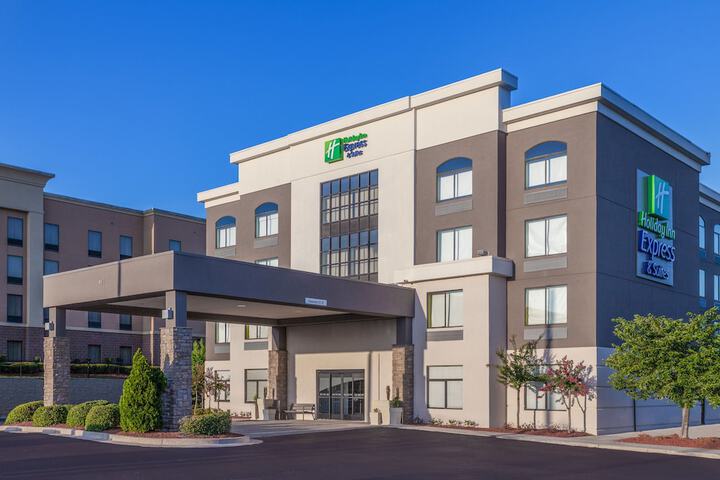 Hotel 7 of 33