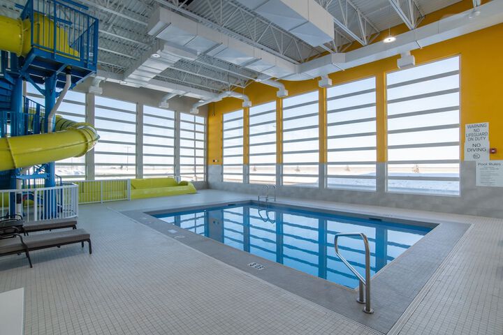 Holiday Inn Express and Suites Moose Jaw by IHG