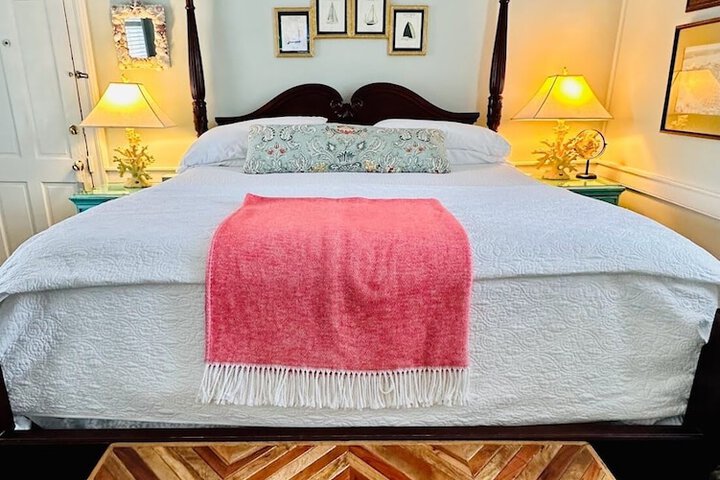 Room 20 of 51