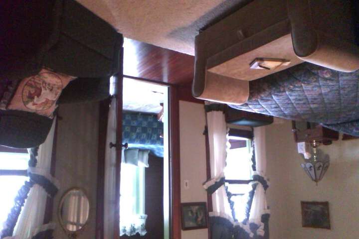 Room 15 of 24