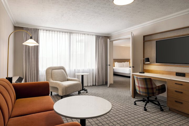 Room 75 of 147