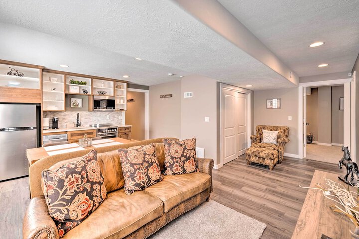 Short Drive to State Parks: Herber City Apt