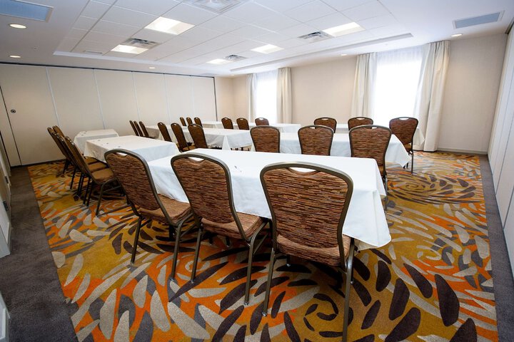 Hampton Inn & Suites by Hilton Truro