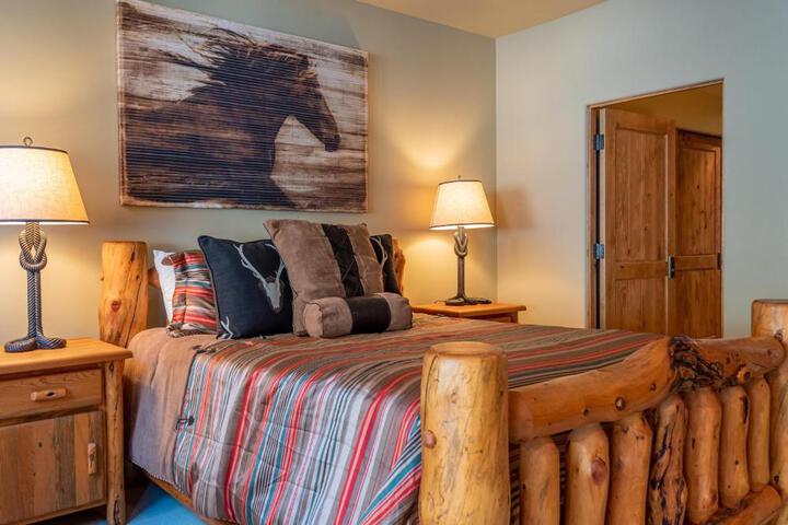 Trail Creek Crossings Unit C