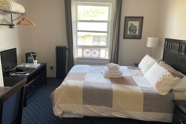 Room 55 of 73