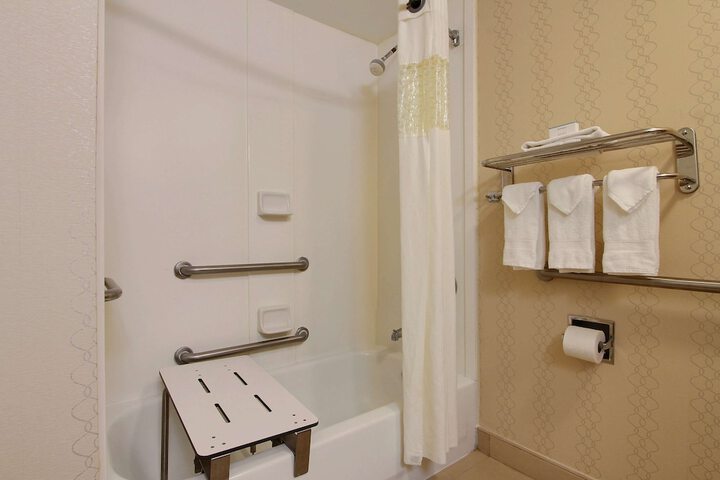 Room 19 of 29
