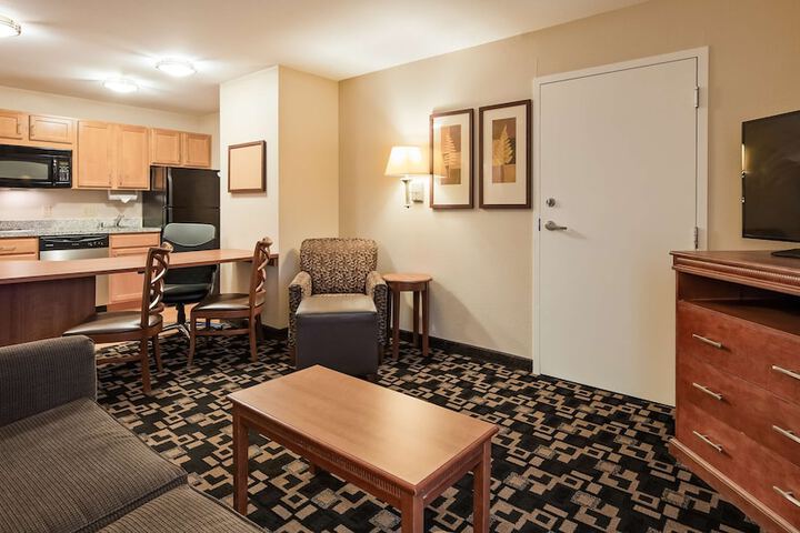 Best Western Plus Wausau / Rothschild Hotel