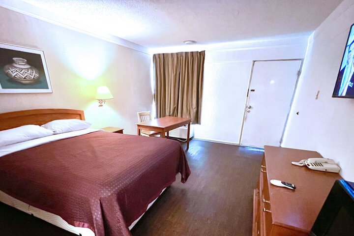 Room 18 of 31