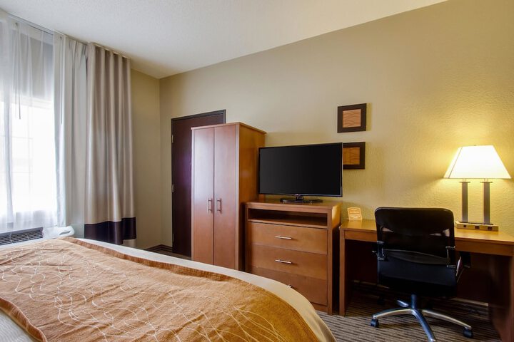 Room 14 of 38
