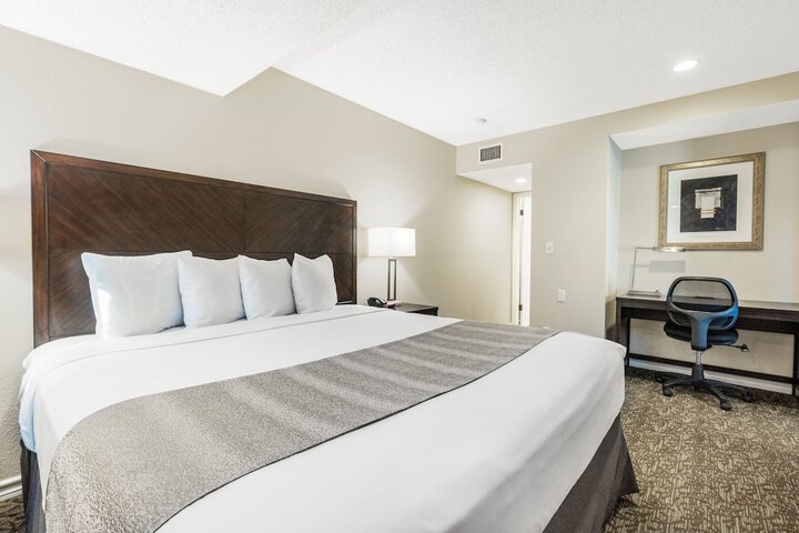 Room 21 of 59
