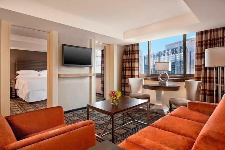 Room 42 of 86