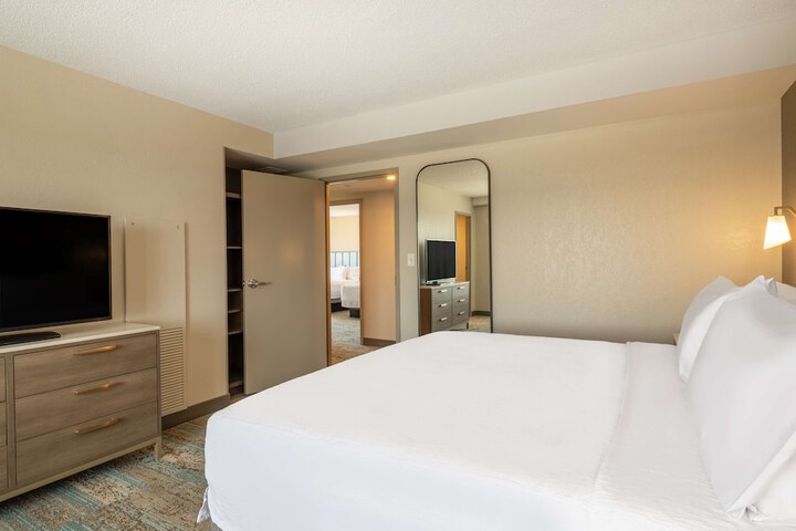 Homewood Suites by Hilton Toledo Downtown