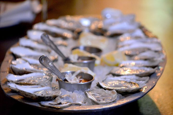 Dining 54 of 67