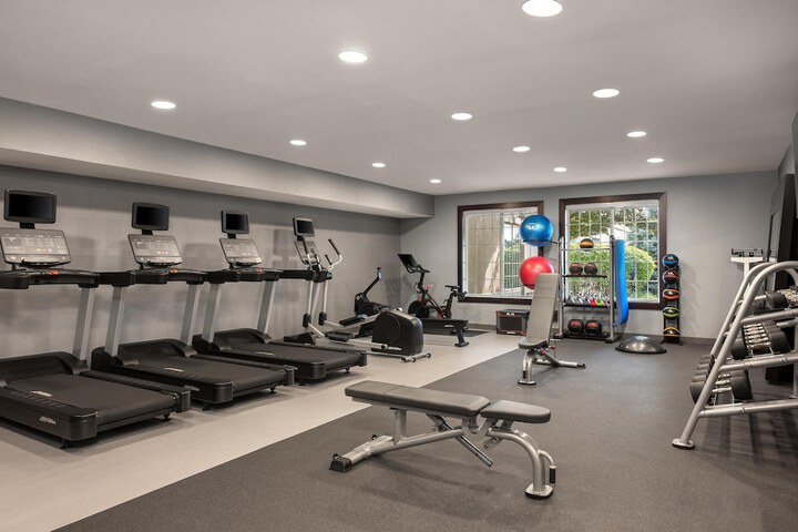 Homewood Suites by Hilton Columbus / Polaris OH