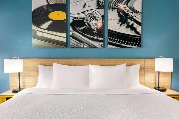 Days Inn by Wyndham Memphis at Graceland