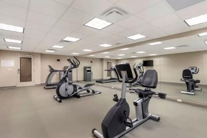 Health and Fitness 30 of 32