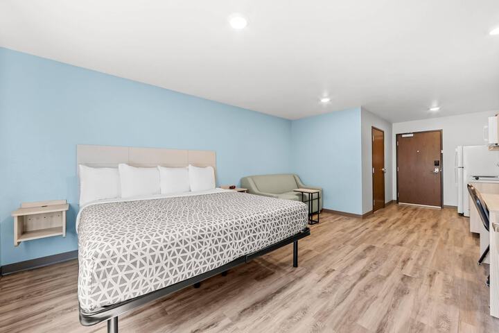 WoodSpring Suites Oak Ridge Knoxville
