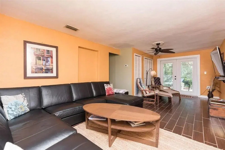 Palmetto Retreat 2 / 2 Free Activities! & Wifi Beach Nearby