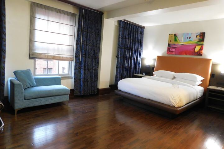 The Tudor Arms Hotel Cleveland - a DoubleTree by Hilton