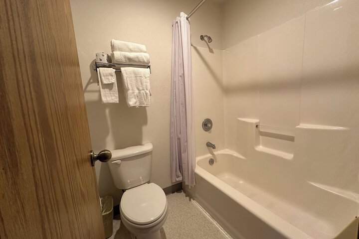 Timber Lodge Inn