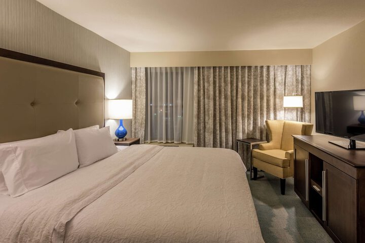 Hampton Inn & Suites Jackson-Coliseum