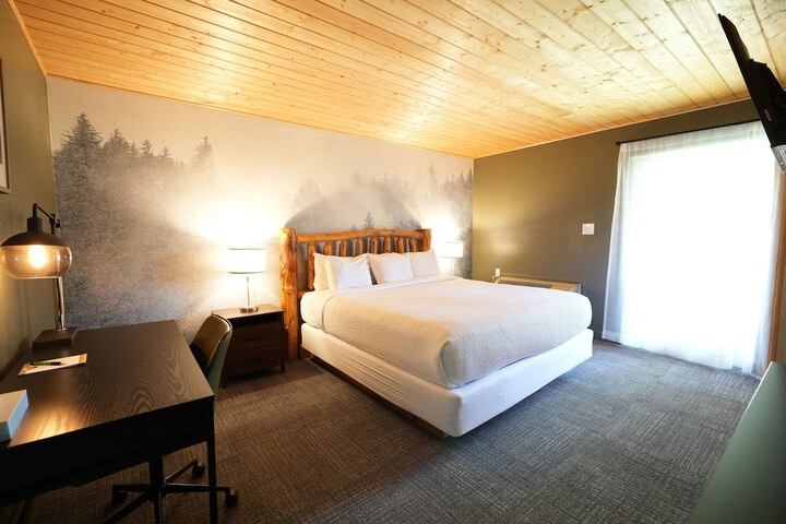 Tremont Lodge & Resort