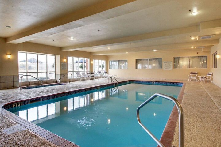 Pool 3 of 33