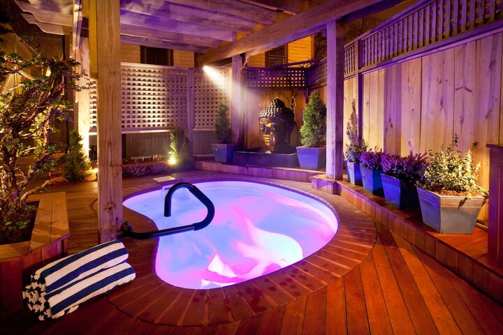 Spa 46 of 52