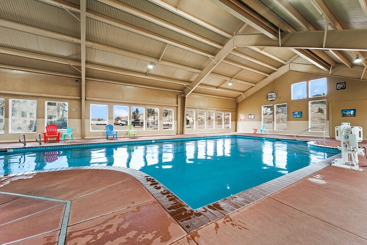Pool 4 of 38