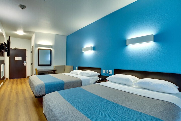 Motel 6 Poplar Bluff MO