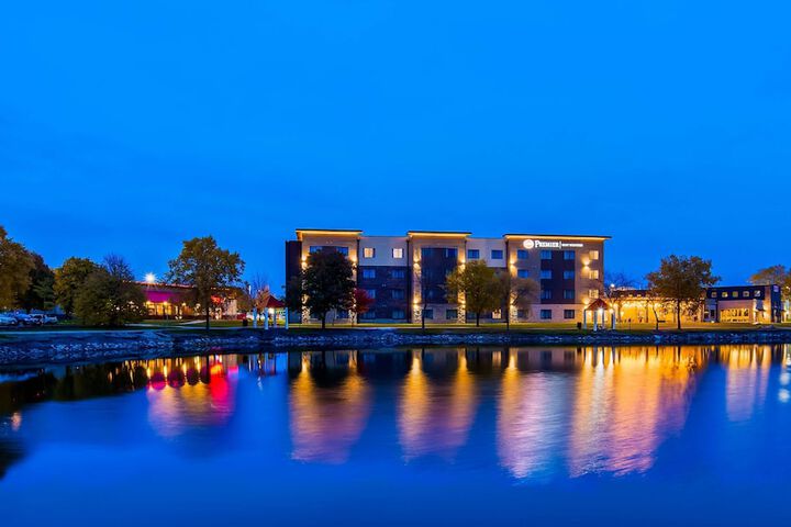 Best Western Premier Des Moines-Ankeny Hotel