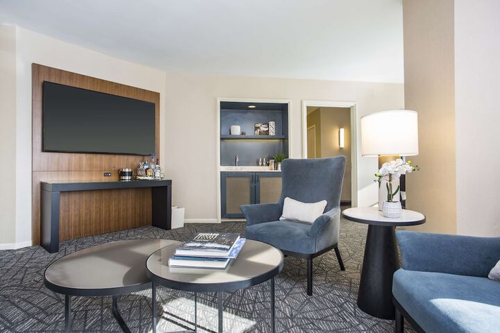 Room 21 of 42
