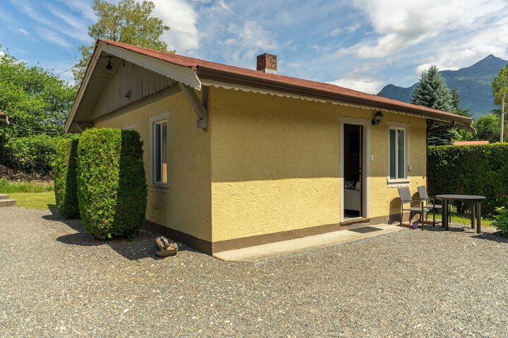 Richca Chalets Resort