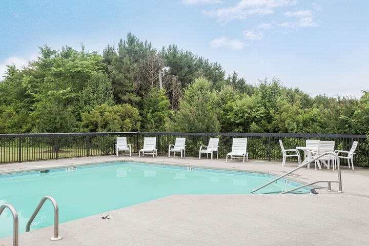 Pool 3 of 13